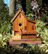 garden_birdhouse_front_4b.jpg (232515 bytes)